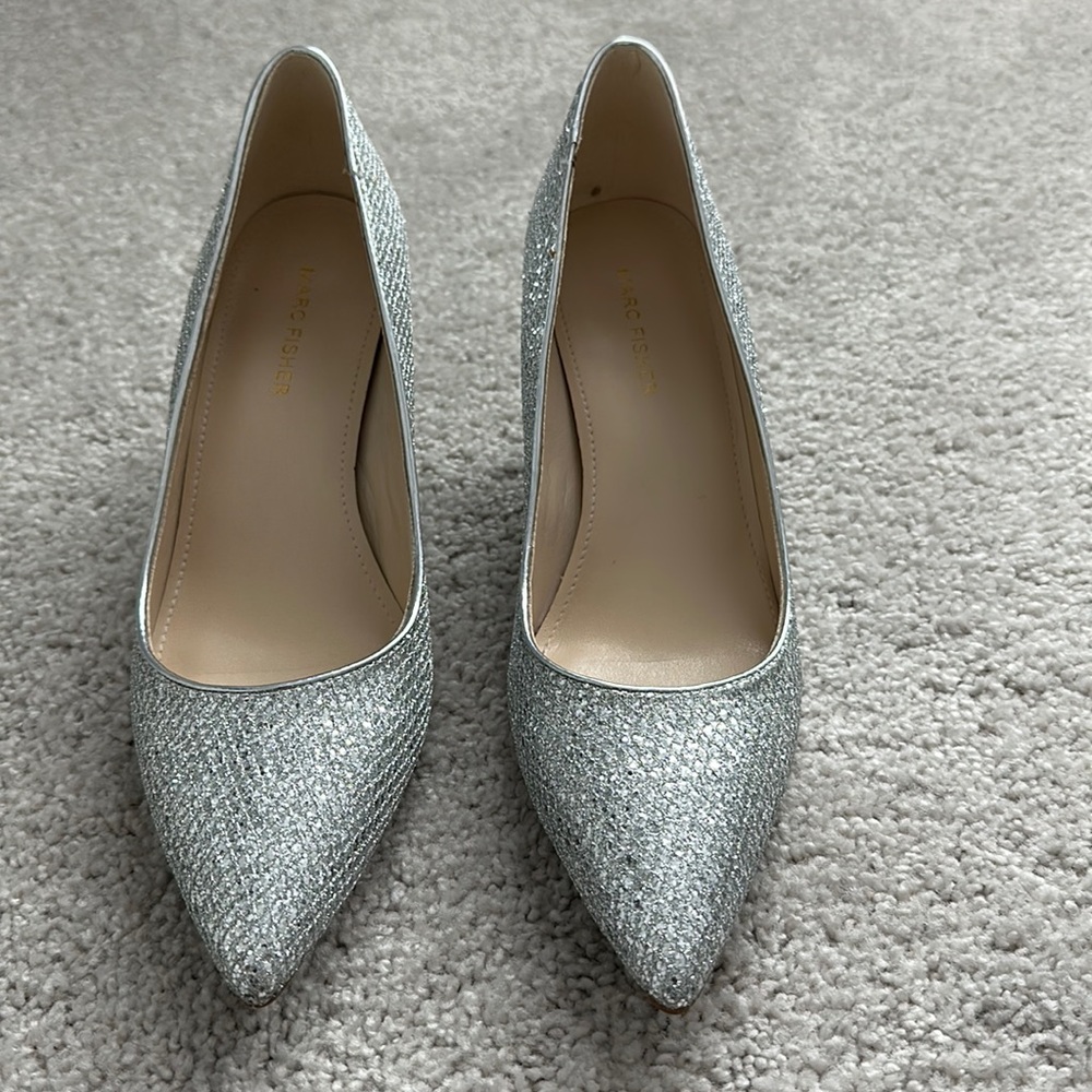 Women’s silver pumps